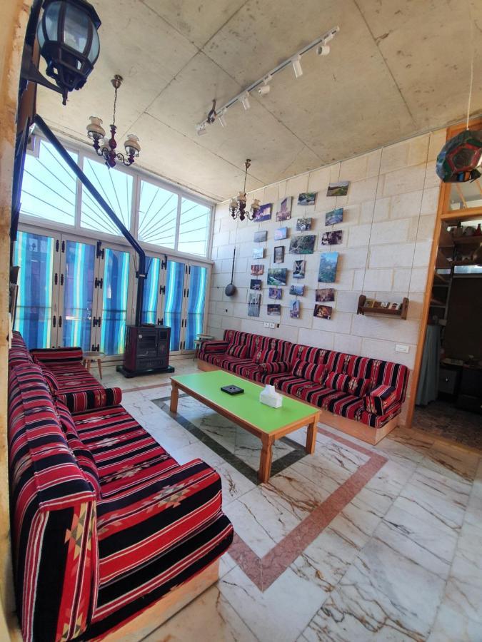 Damask Rose, Lebanese Guest House 주니에 외부 사진